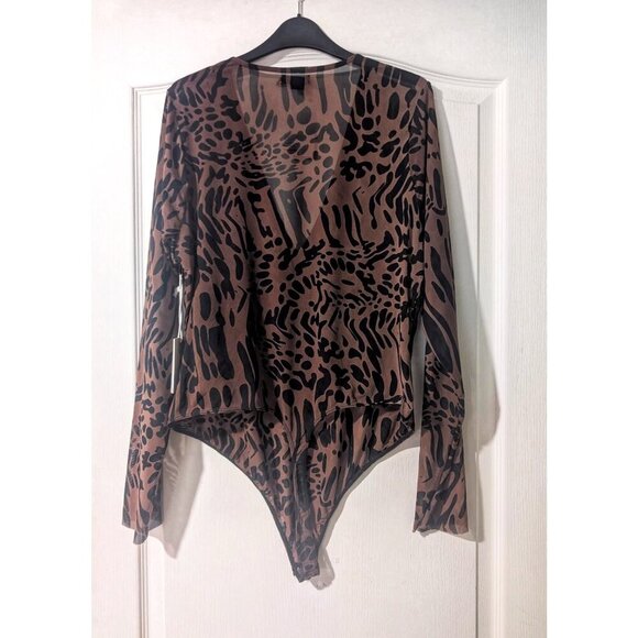 Good American | Mesh Bodysuit in Warped Leopard004 - Picture 3 of 13